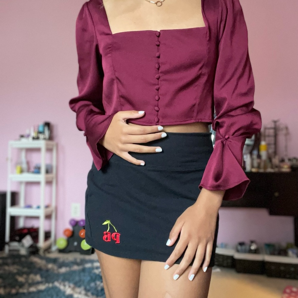 Wine red button crop top with flared sleeves